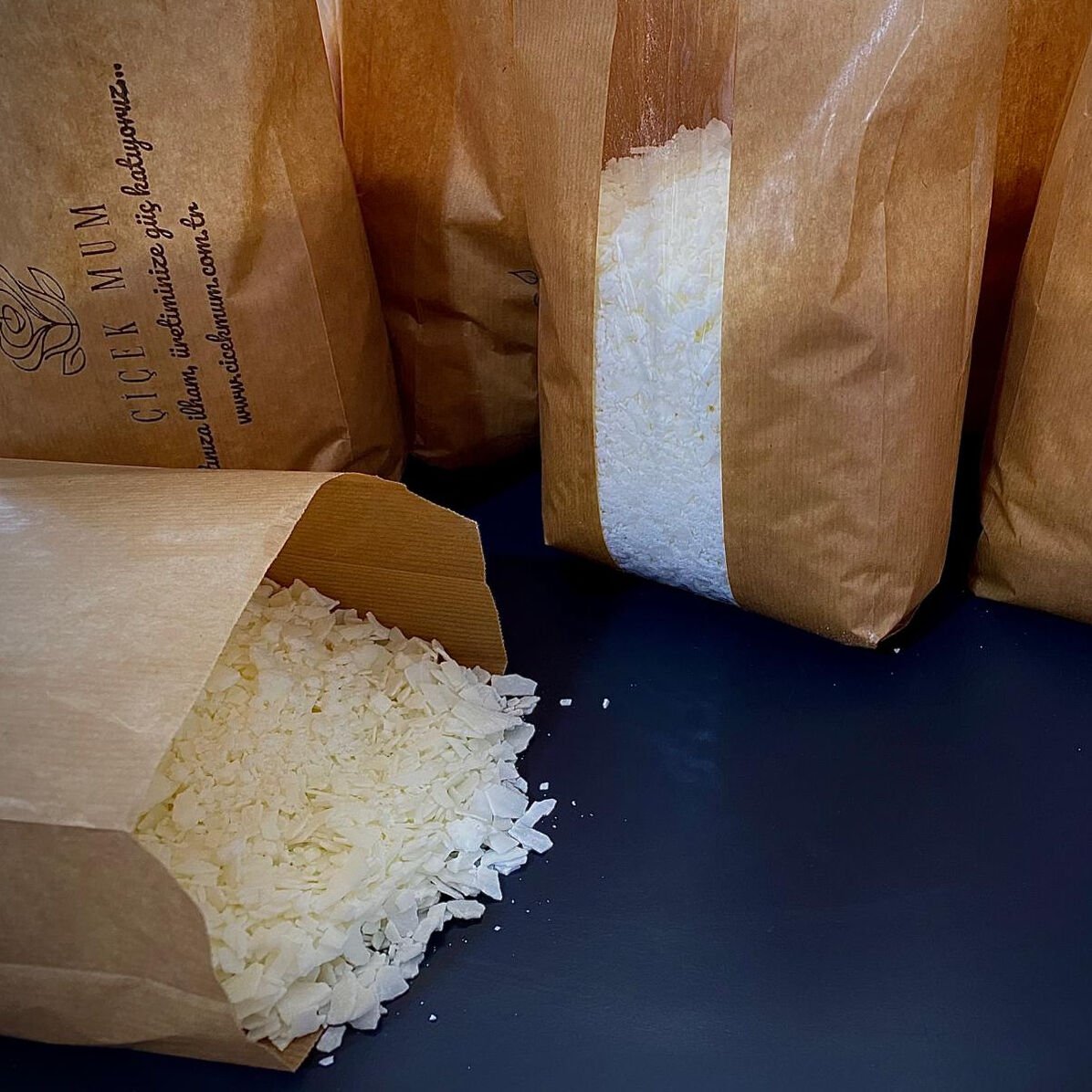 Soya Wax Pul  ( Flake 10 Kg)